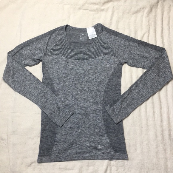 Nike Long sleeve Dri Fit Running Top - Picture 1 of 8